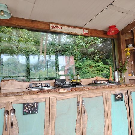 Inch Hideaway Eco Camping Whitegate  Екстериор снимка