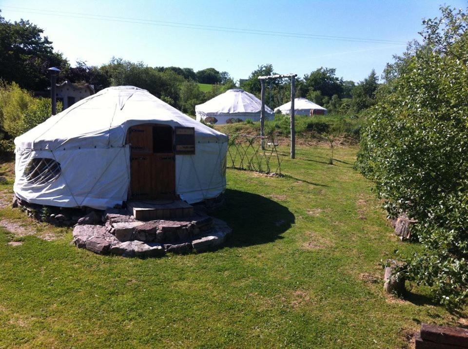 Inch Hideaway Eco Camping Whitegate  Екстериор снимка