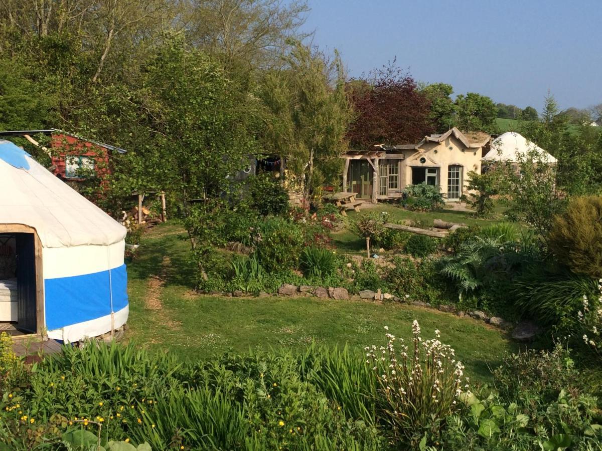 Inch Hideaway Eco Camping Whitegate  Екстериор снимка