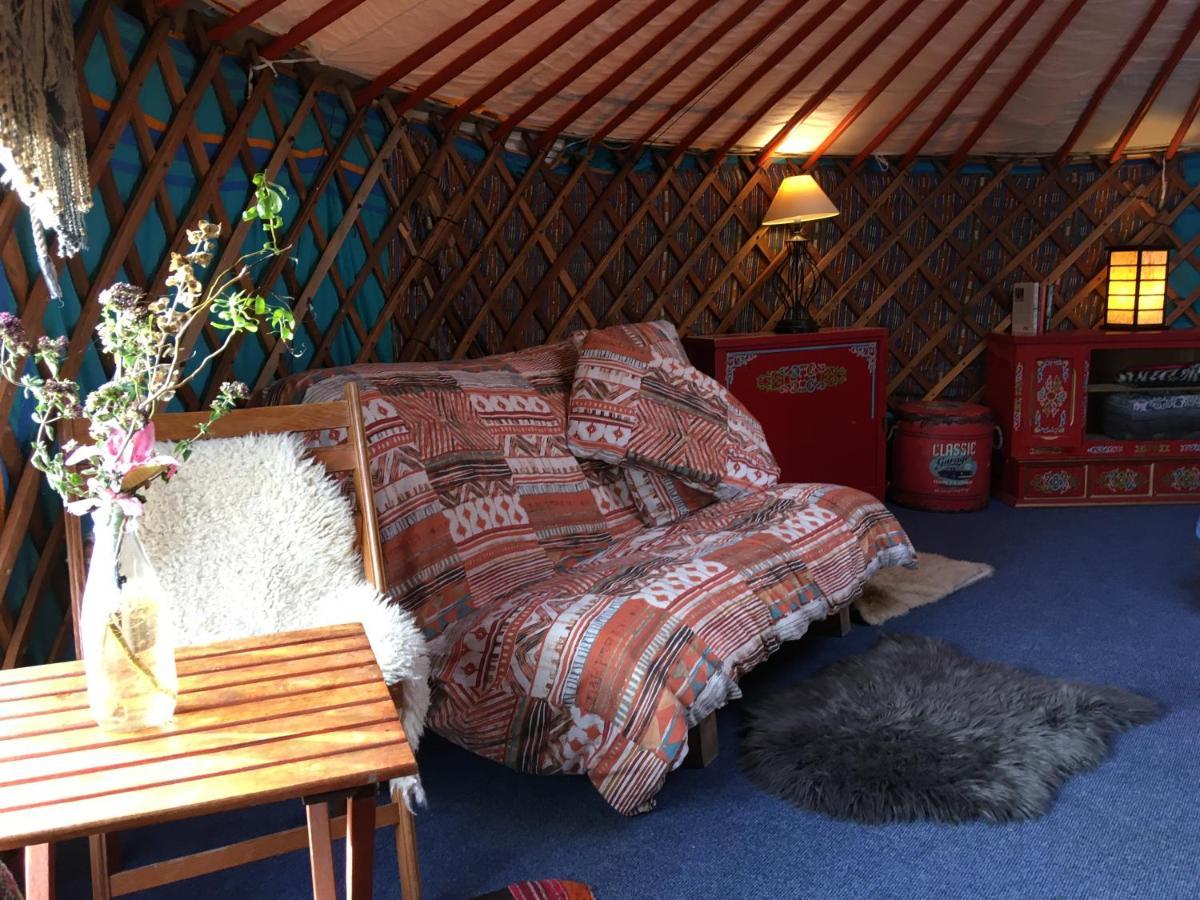 Inch Hideaway Eco Camping Whitegate  Екстериор снимка