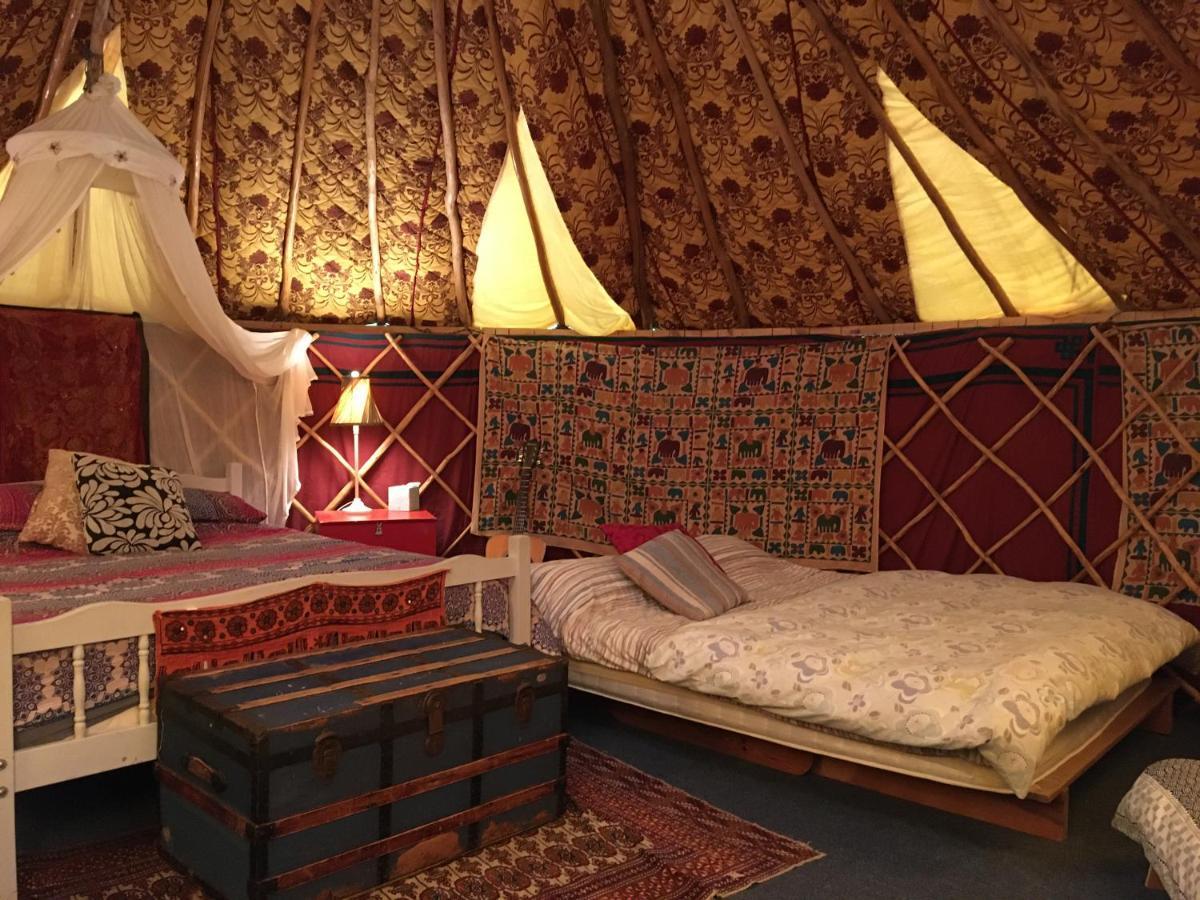Inch Hideaway Eco Camping Whitegate  Екстериор снимка