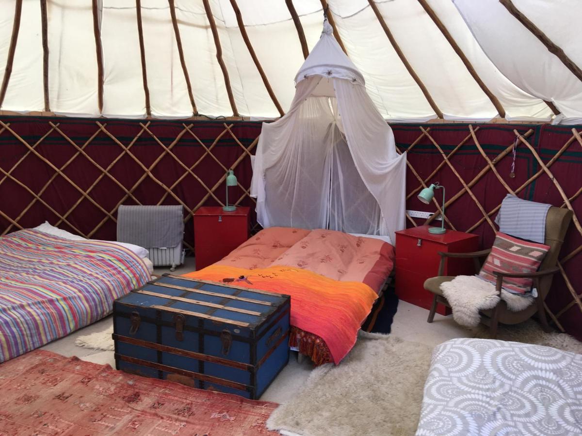 Inch Hideaway Eco Camping Whitegate  Екстериор снимка