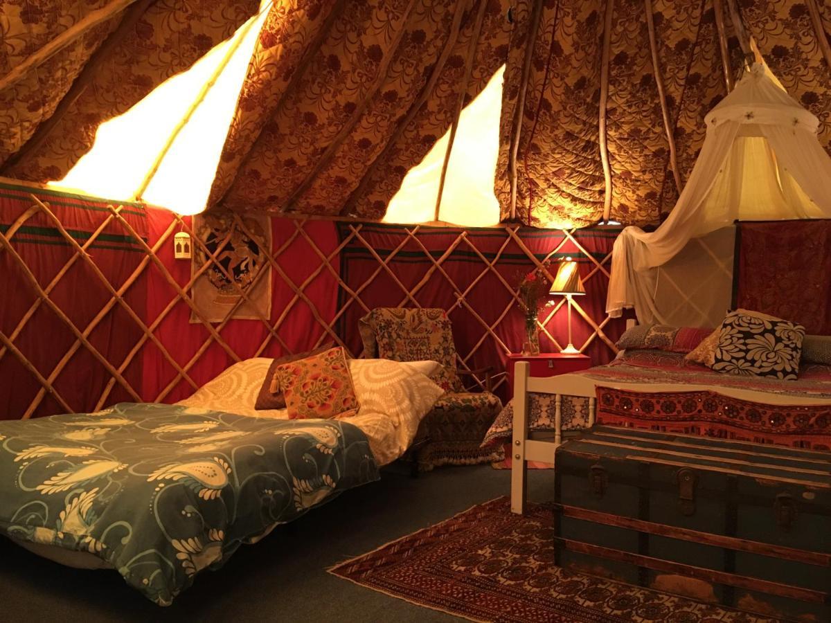 Inch Hideaway Eco Camping Whitegate  Екстериор снимка